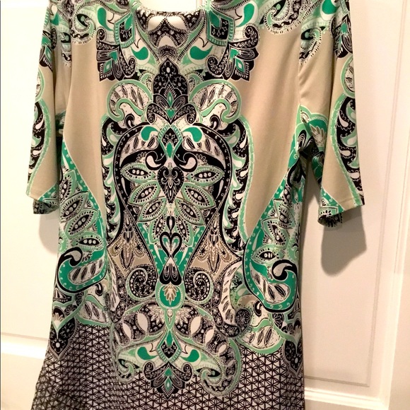 Tunic Top 🍃 - Picture 4 of 5